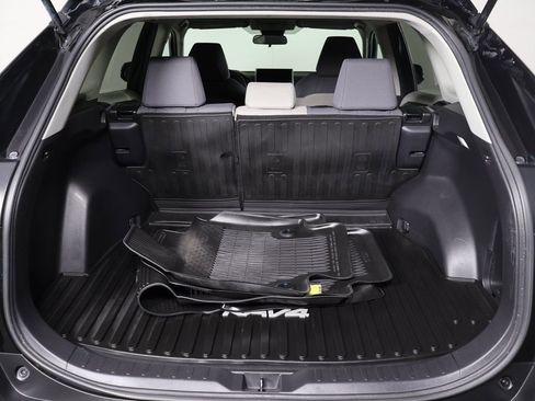 Used 2023 Toyota RAV4 XLE image 14