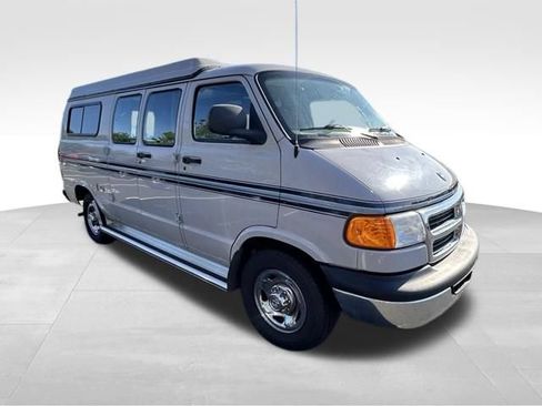 Used 2001 Dodge B2500 RWD image 10