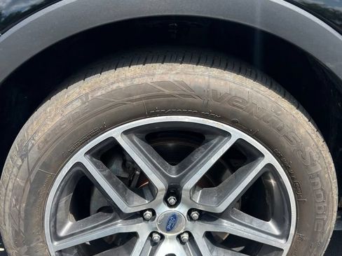 Used 2017 Ford Explorer Sport w/ Equipment Group 401A AWD/4WD image 22