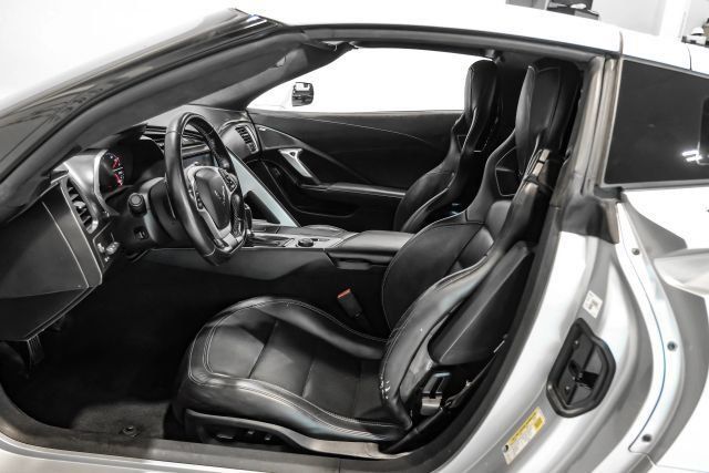 Used 2017 Chevrolet Corvette Stingray Coupe w/ 3LT Preferred Equipment Group RWD image 4