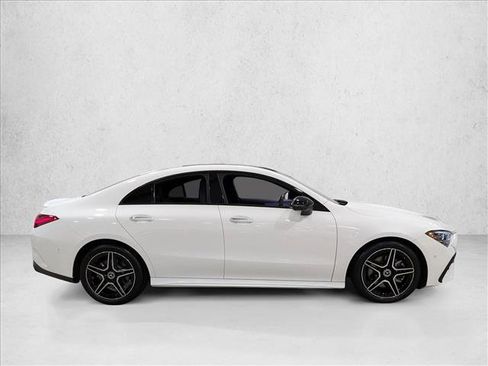 Used 2026 Mercedes-Benz CLA 250 image 4
