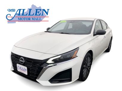 Used 2025 Nissan Altima 2.5 SV