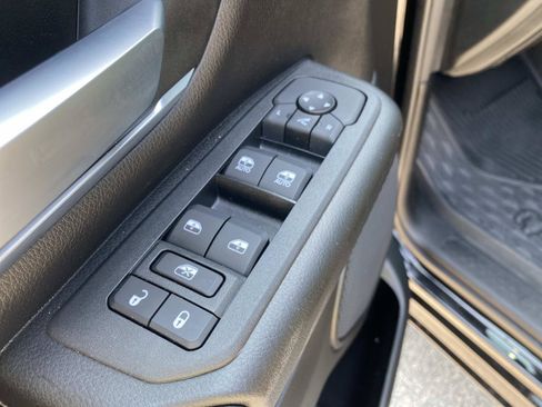 Used 2025 RAM 1500 Big Horn AWD/4WD image 23