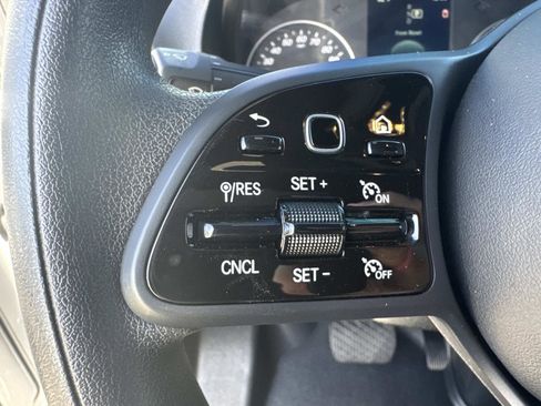 Used 2024 Mercedes-Benz Sprinter 2500 image 30