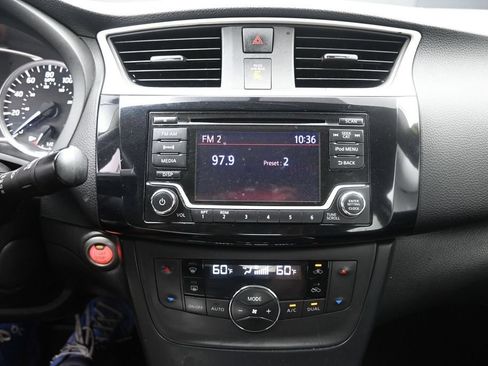 Used 2018 Nissan Sentra SV FWD image 11