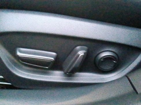 New 2026 Toyota Prius Plug-In Hybrid image 15