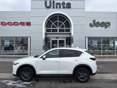 Used 2019 MAZDA CX-5 Touring image 3
