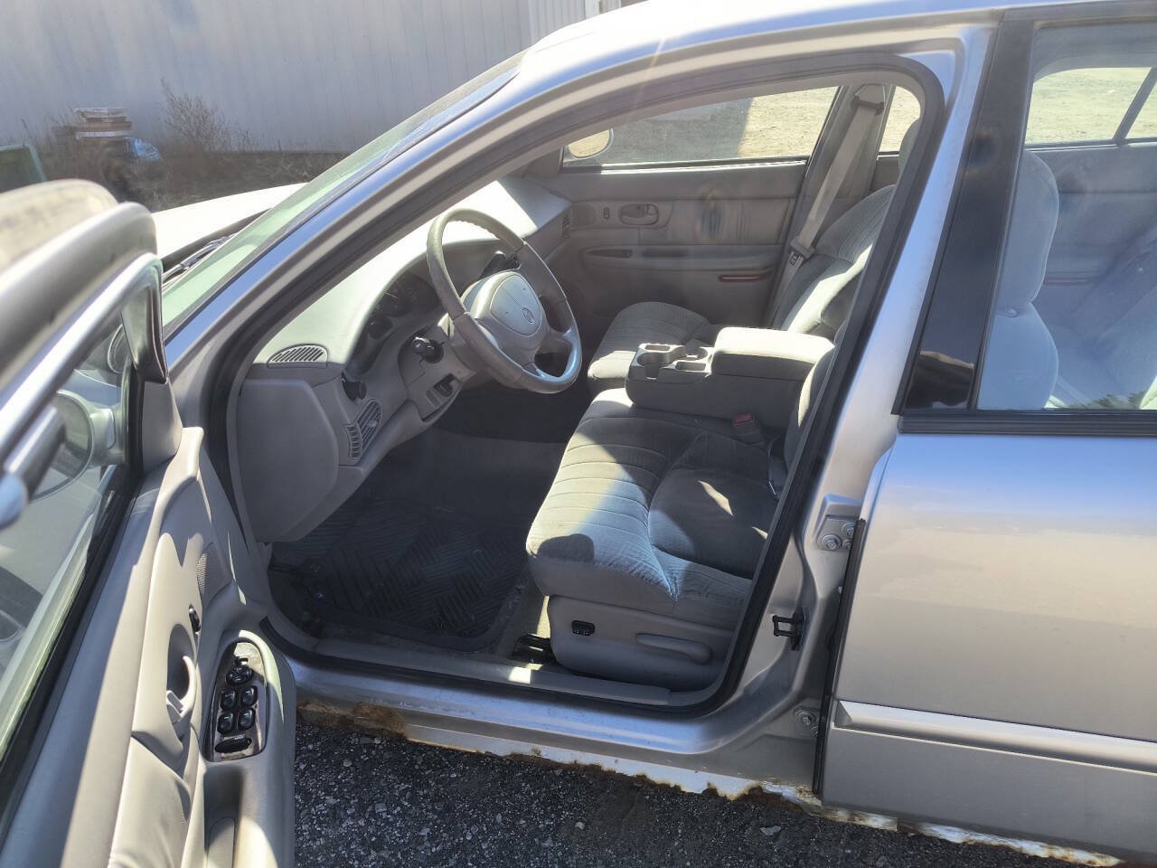 Used 2003 Buick Century Custom w/ Preferred Equipment Group 1SB FWD image 19