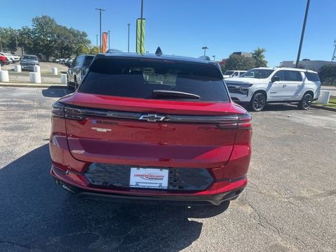 New 2026 Chevrolet Equinox EV RS image 4