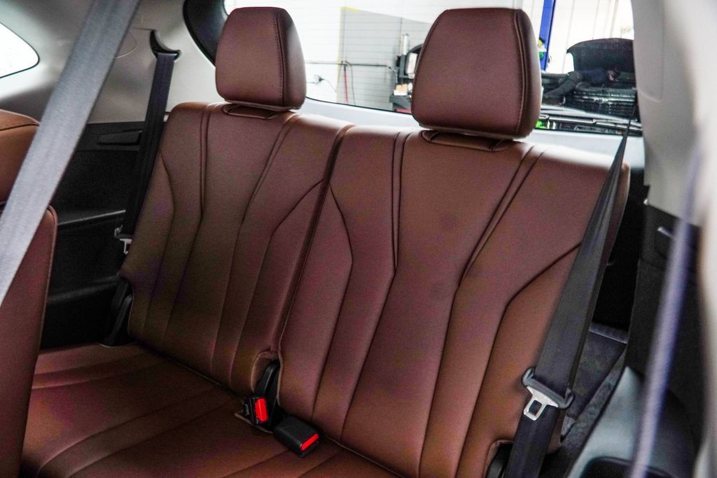 Used 2024 Acura MDX w/ Technology Package FWD image 46