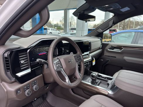 New 2026 Chevrolet Silverado 1500 LT Trail Boss w/ Safety Package image 14