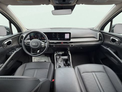Used 2025 Kia Sorento X-Line EX AWD/4WD image 18