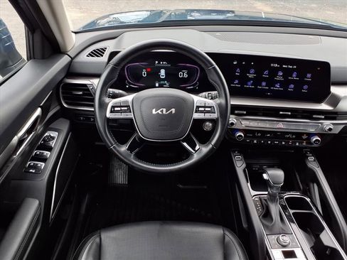 Used 2024 Kia Telluride S w/ S Sunroof Package image 14