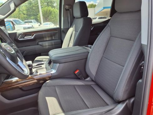Used 2024 GMC Sierra 1500 Elevation image 15