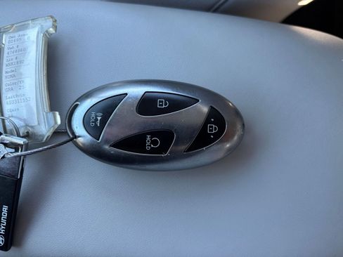 Used 2025 Hyundai Kona SEL image 21