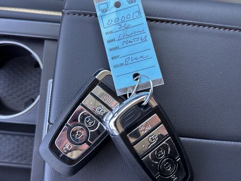 Used 2026 Lincoln Nautilus Reserve image 33