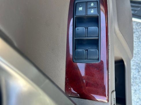 Used 2013 Lexus GX 460 image 6