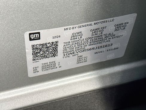 Used 2025 Chevrolet Traverse LT AWD/4WD image 12