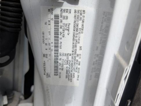 Used 2015 Ford Focus SE image 11