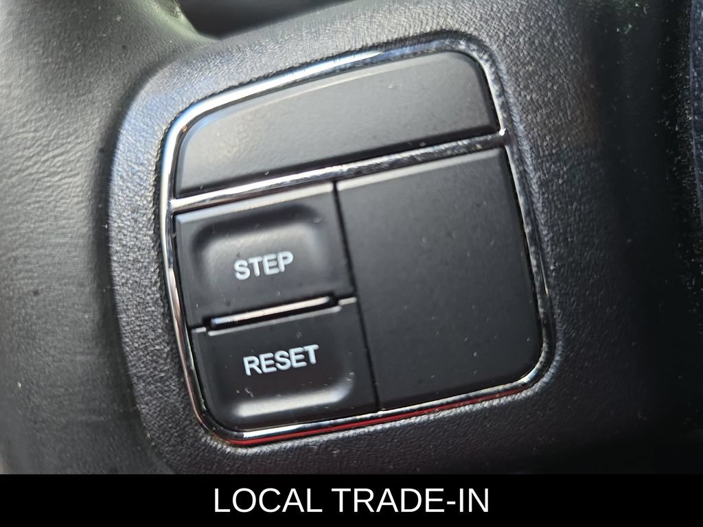 Used 2013 Jeep Wrangler Rubicon AWD/4WD image 17