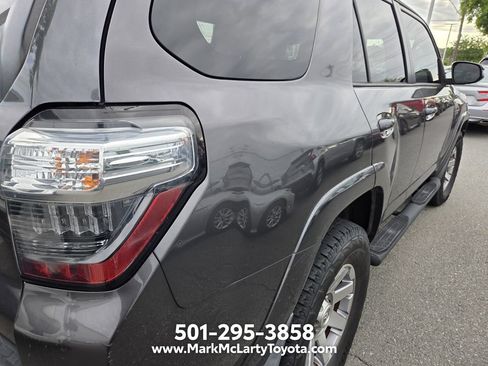 Used 2016 Toyota 4Runner Trail Premium AWD/4WD image 9