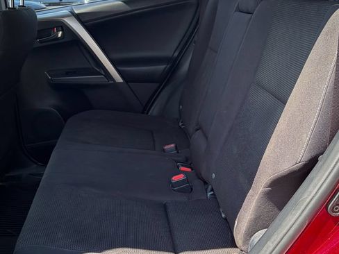 Used 2018 Toyota RAV4 XLE w/ Plus Extra Value Package AWD/4WD image 19