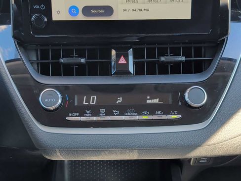 Used 2023 Toyota Corolla LE image 15