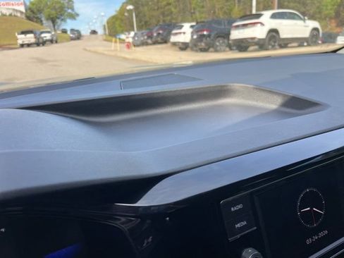 Used 2023 Volkswagen Taos S image 22