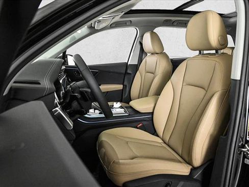 Certified 2025 Audi Q7 3.0T Premium Plus w/ Premium Plus Package image 17