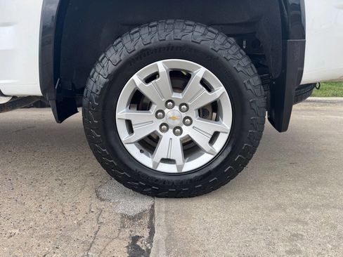 Used 2018 Chevrolet Colorado LT w/ LT Convenience Package image 9