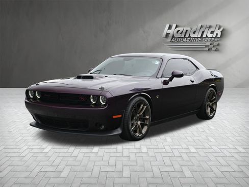 Used 2020 Dodge Challenger R/T Scat Pack w/ Shaker Package RWD image 5