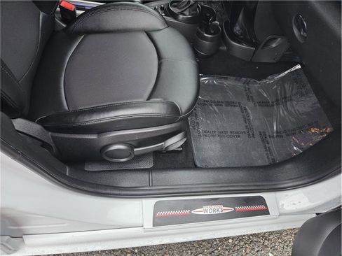 Used 2015 MINI Cooper Countryman John Cooper Works w/ Technology Package image 24