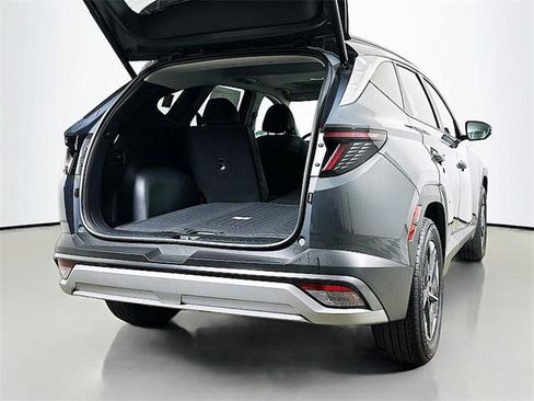 New 2026 Hyundai Tucson SEL image 18