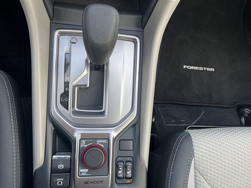 Certified 2023 Subaru Forester Premium image 19