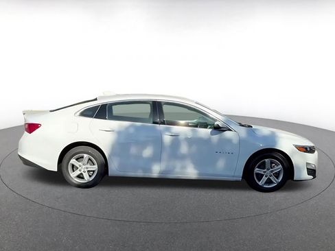 Used 2024 Chevrolet Malibu LT image 16