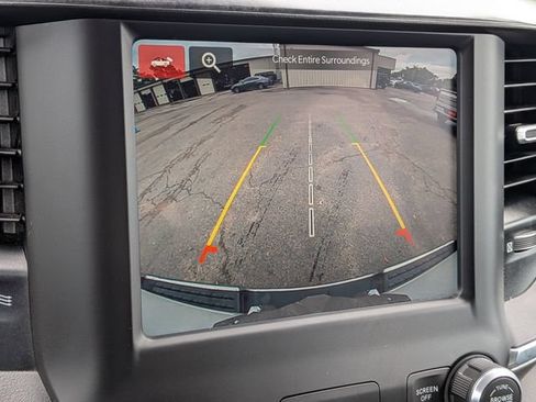 Used 2024 RAM 1500 Big Horn AWD/4WD image 19