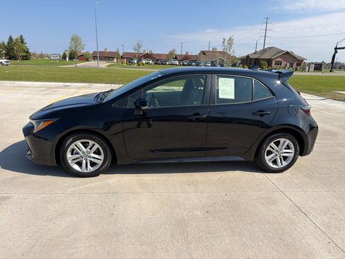 Used 2019 Toyota Corolla SE w/ SE Option Package FWD image 16