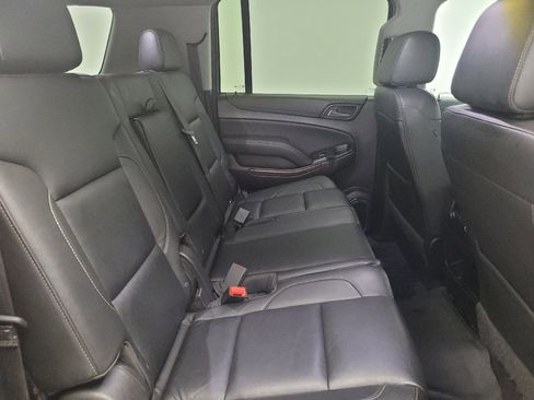 Used 2019 Chevrolet Suburban LT AWD/4WD image 19