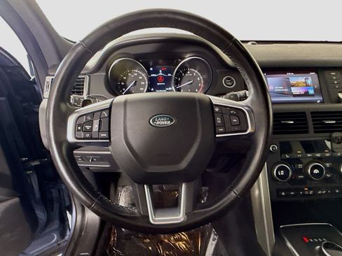 Used 2019 Land Rover Discovery Sport HSE AWD/4WD image 13