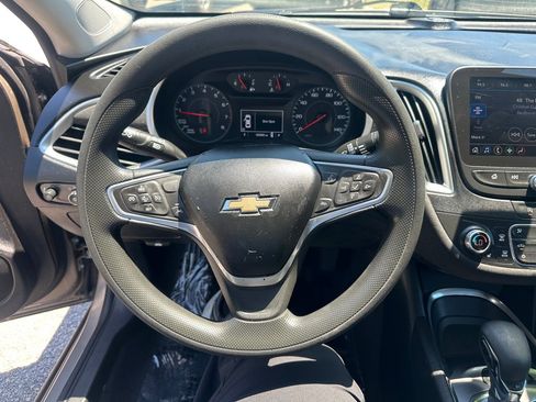Used 2023 Chevrolet Malibu LT w/ Driver Confidence Package FWD image 17