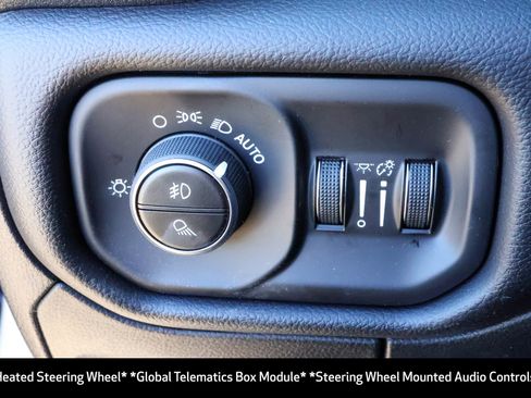 New 2026 RAM 1500 4x4 Crew Cab image 34