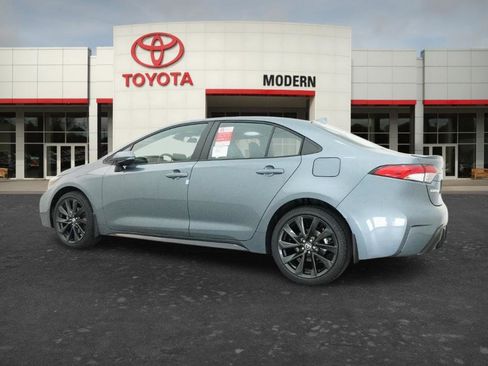 New 2026 Toyota Corolla SE FWD image 11