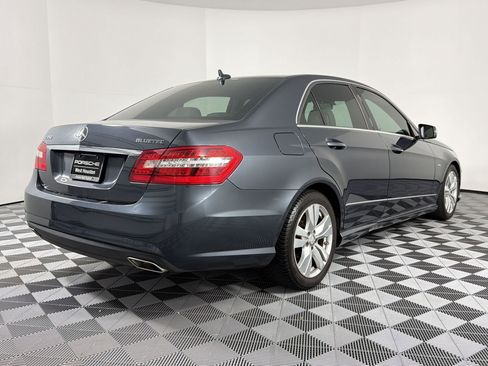 Used 2011 Mercedes-Benz E 350 BlueTEC Sedan image 9