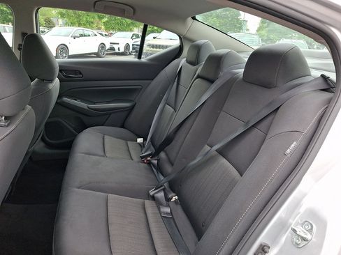 Used 2024 Nissan Altima 2.5 SV FWD image 20