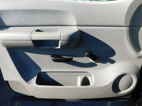 Used 2009 Chevrolet Silverado 1500 W/T w/ LS Package image 9