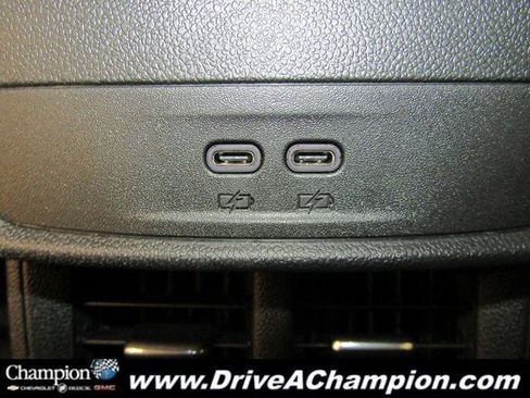 Certified 2026 Chevrolet Equinox ACTIV w/ LPO, Floor Liner Package image 18