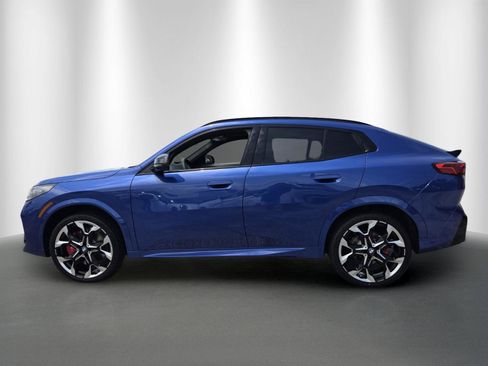 New 2026 BMW X2 xDrive28i w/ Technology Package AWD/4WD image 4