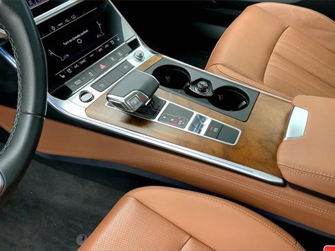 Used 2023 Audi A6 Premium Plus w/ Premium Plus Package image 17