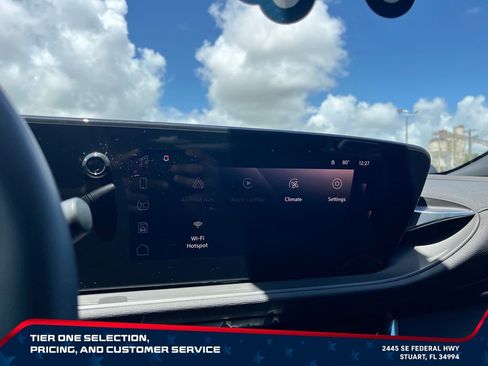 Used 2025 Buick Envista Preferred w/ Convenience I Package FWD image 30