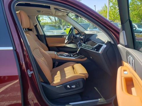 Certified 2025 BMW X7 xDrive40i AWD/4WD image 17